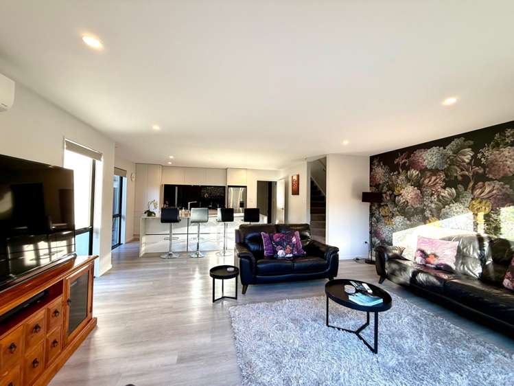  4/85 Brockworth Place Riccarton_3