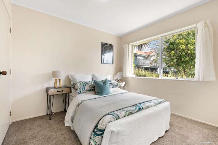 2/139a Mokoia Road Birkenhead_11