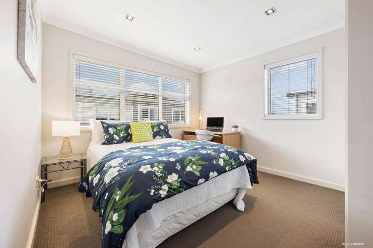 14 Parkside Drive Orewa_11