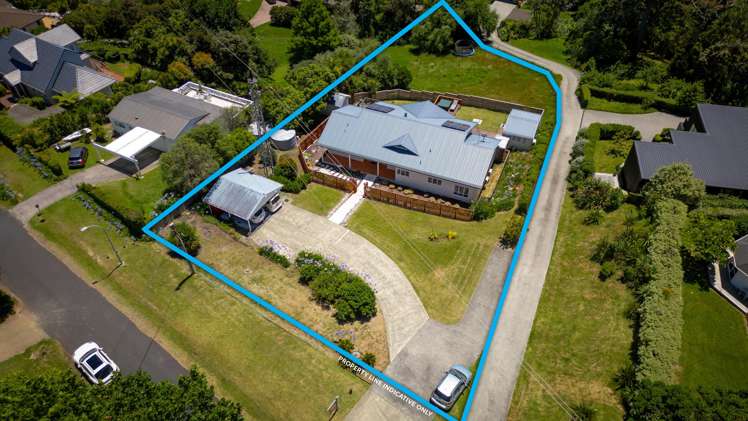 32 Bernard Magnus Lane Greenhithe_3