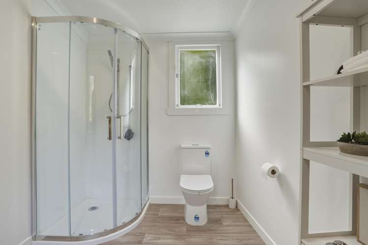 4 Harbour Terrace Careys Bay_21