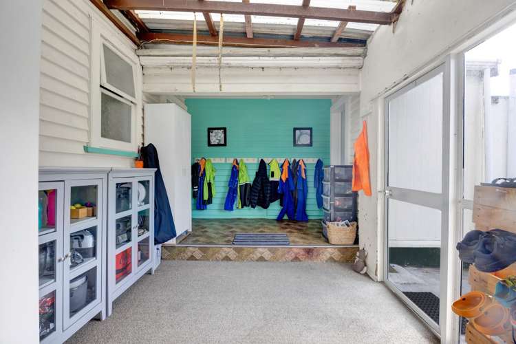 4 Kerry Lane Hawera_23