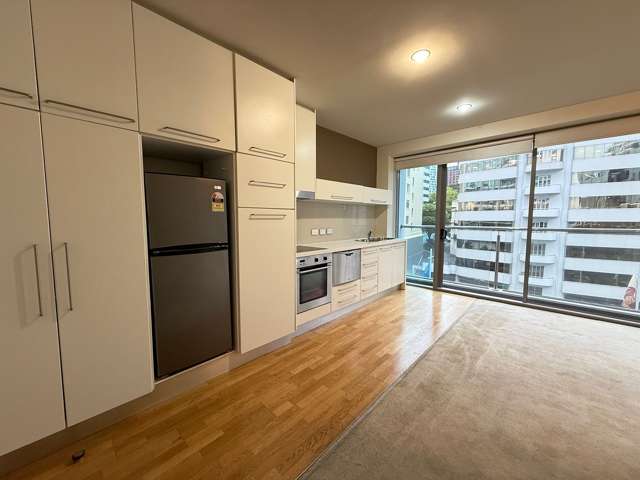 2 Beach Road Auckland Central_4