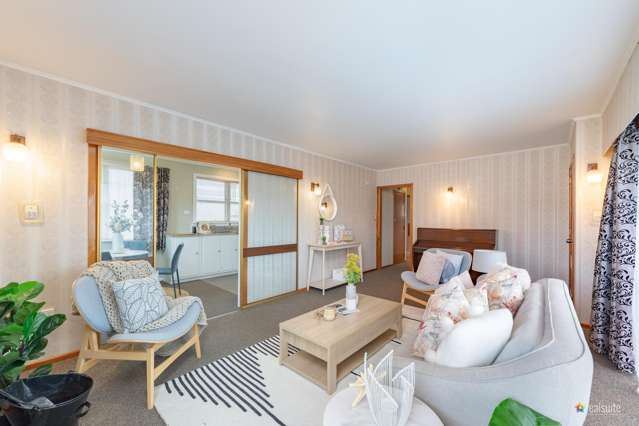 18 Mark Avenue Paparangi_2