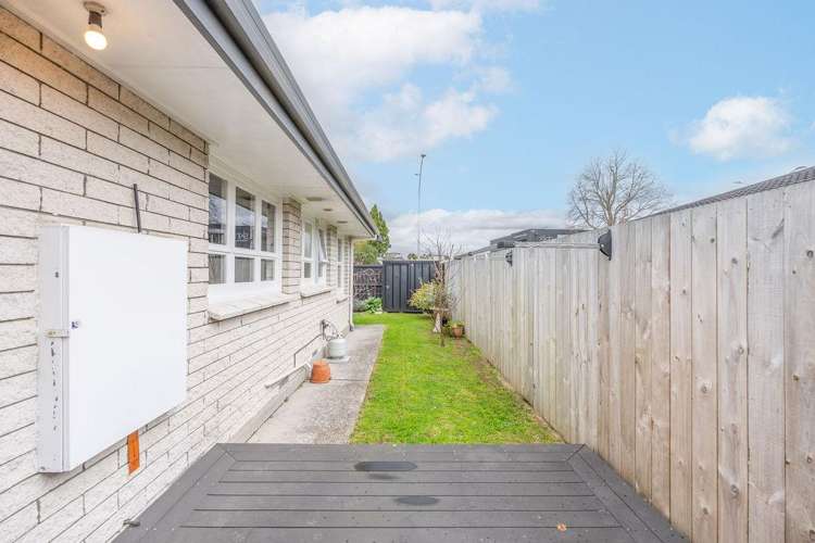 Flat 1/747 Cameron Road Tauranga South_16