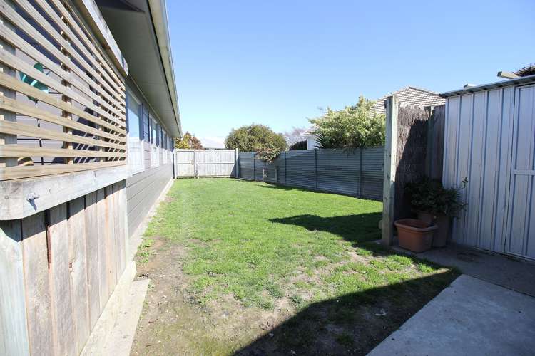 33 Clyde Crescent Roslyn_20