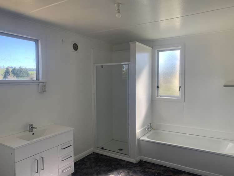 3 Esk Street West Otago Surrounds_7