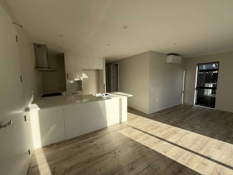 B/6 Dodd Road 11103_1