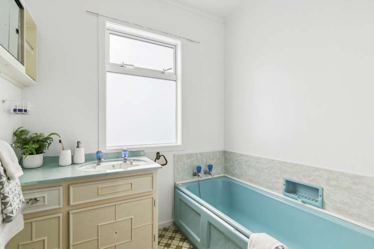 5 Southern Cross Crescent Island Bay_8