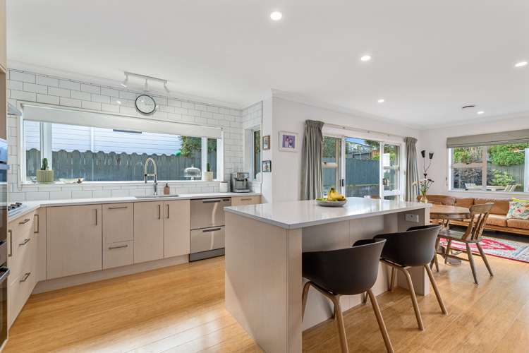 20 Colquhoun Place Dinsdale_1