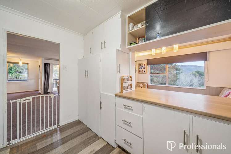 110 Holborn Drive Stokes Valley_12