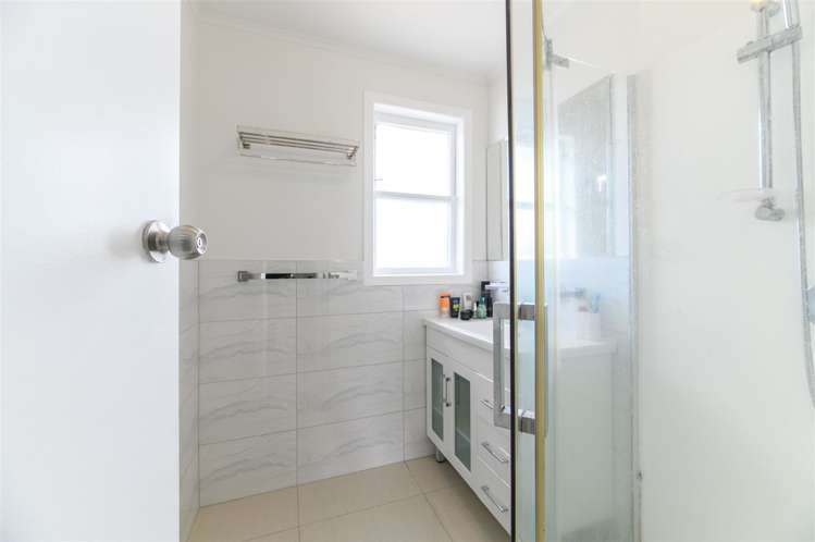 54 Glen Road Ranui_8