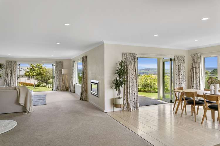 24 Botanical Heights Drive Waipahihi_6