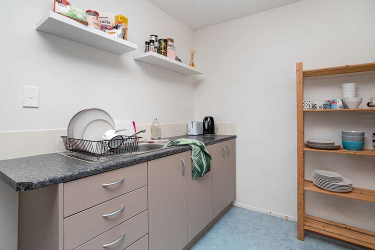 21 Columbia Road Sandringham_16