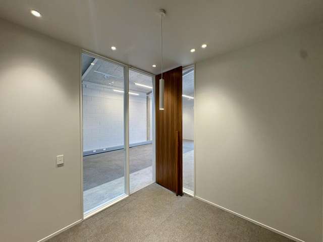 Tenancy 3, 100 First Avenue City Centre_1