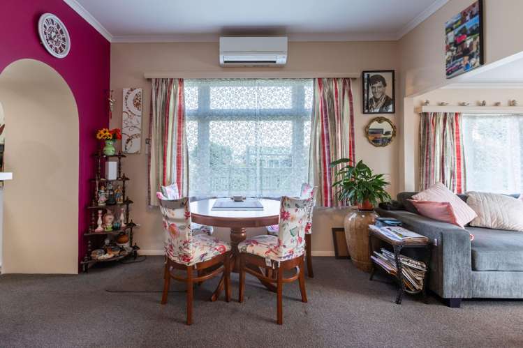 276 High Street Dannevirke_10