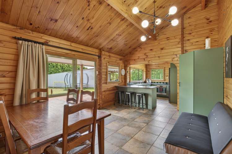 280 Corbett Road Paraite_12