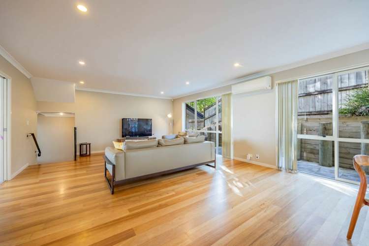 14 Bur Oak Terrace Schnapper Rock_26