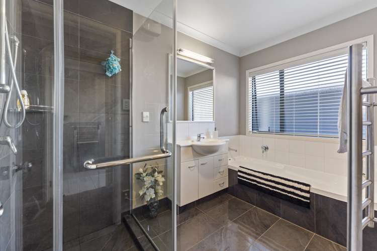 64 Puhara Avenue Parklands_11