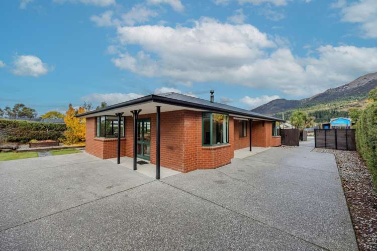 8 Bodkin Street_0