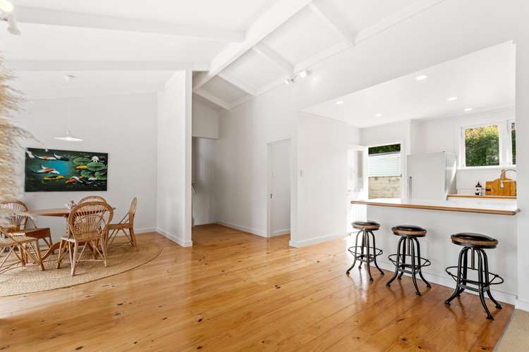 16 Grand View Road Matheson Bay_11