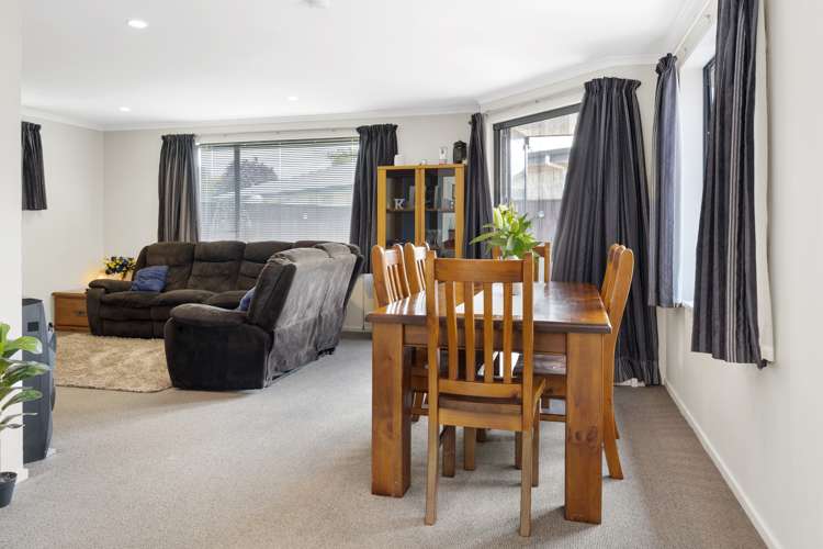 17 Vorbach Place Renwick_15