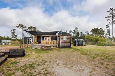 545 Himatangi Beach Road_1