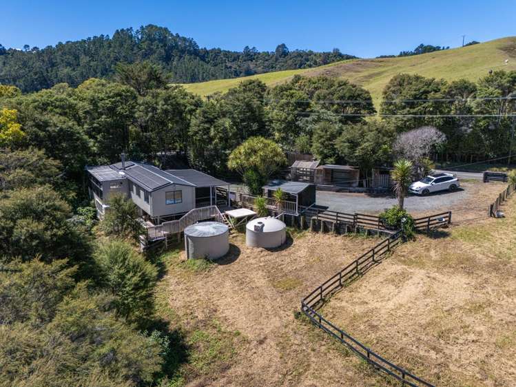 48 Lenzen Road Puhoi_19
