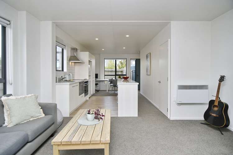 14/14 Buffon Street Waltham_9