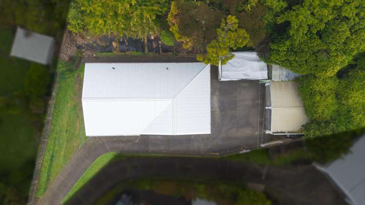 3 Jonathan Way Paparangi_11