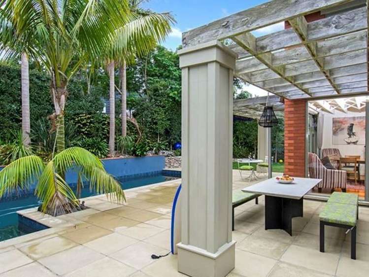 96 Beach Road Mellons Bay_14