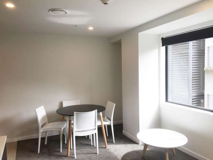 301/7 Scotia Place Auckland Central_3