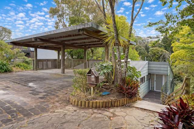 14 Montressor Place Mellons Bay_1