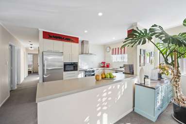 1/102 Elliot Street_2