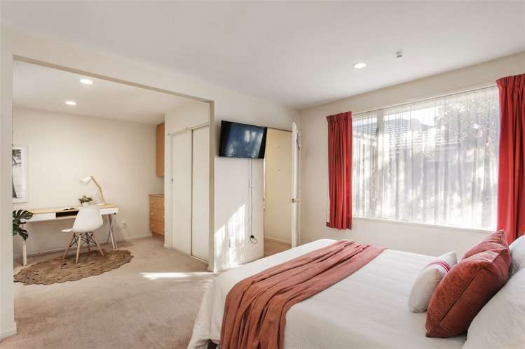 1 Ashmore Lane Strowan_7