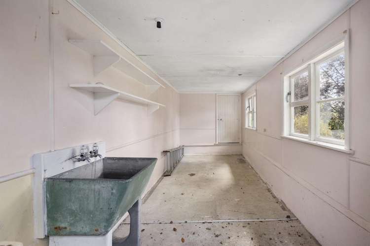 43 Tukanae Street Strathmore Park_11