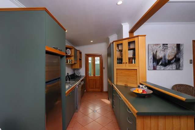 22 John Street Balclutha_4