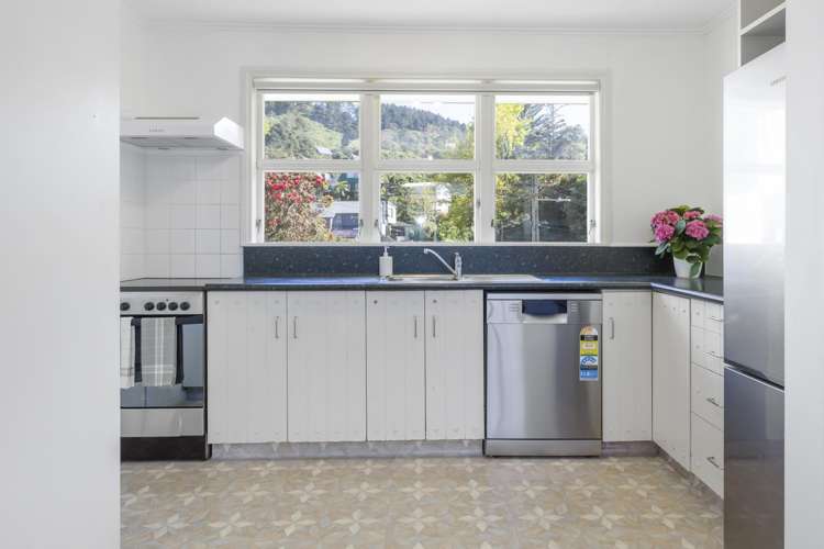 4A Wilfred Street Tawa_8