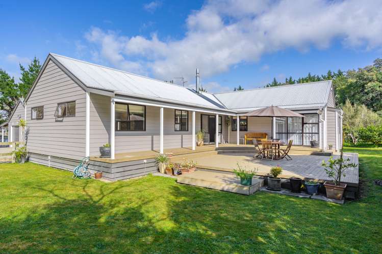 36 Hilton Road Carterton_18