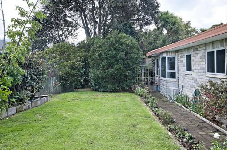 8 Barberry Lane Te Atatu Peninsula_5