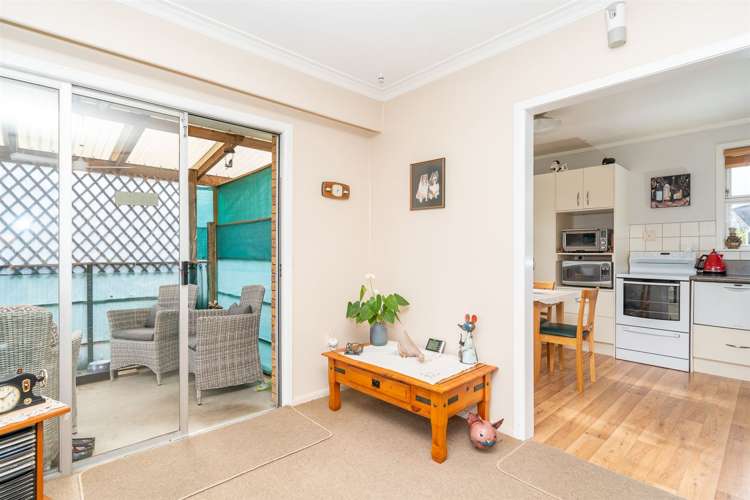 964b River Road Queenwood_10