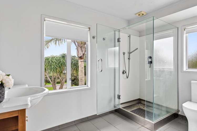 11 Douglas Street Okitu_25