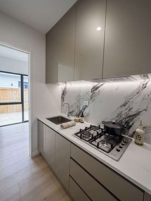 12 Tuwai Crescent Opaheke_3