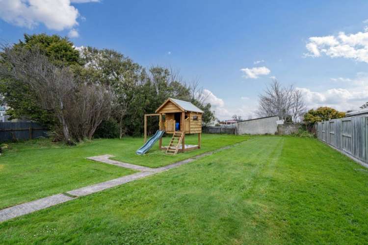 57 Beatrice Street Avenal_24