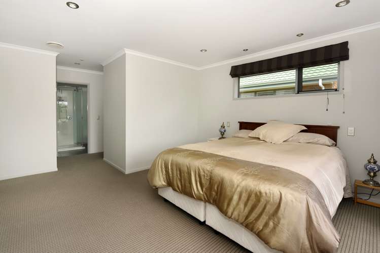 23 Woodstock Place Stoke_7