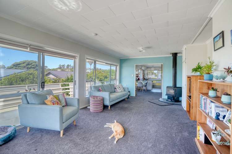 216 Revell Street Hokitika_7