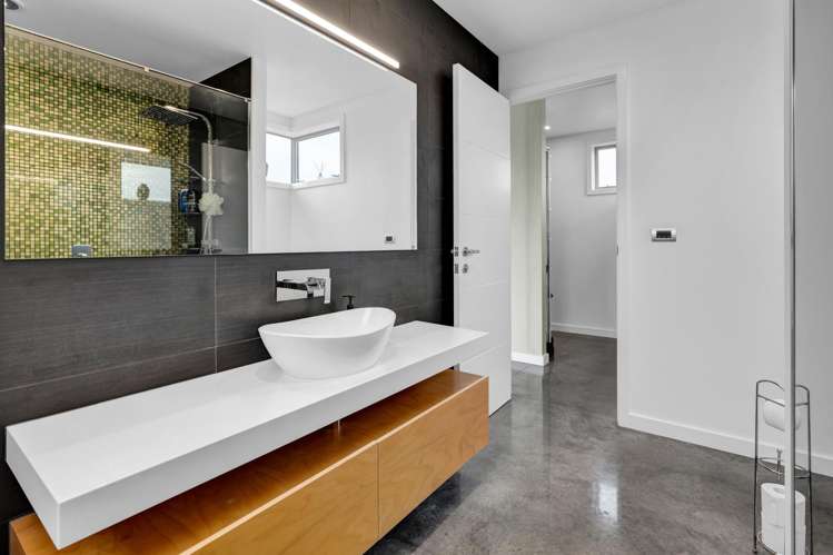 11 Wilson Road Urenui_15