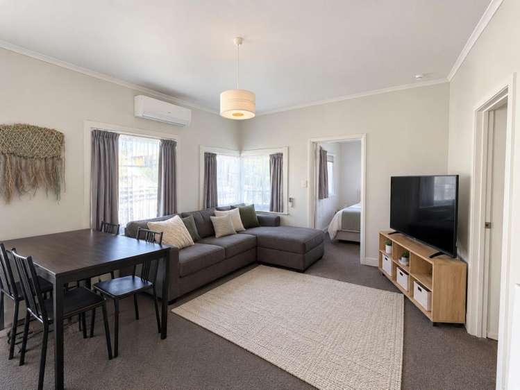 2/118B MacFarlane Street 1074_1