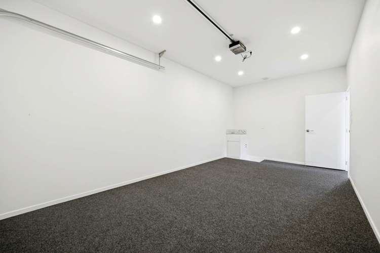 4 Stableford Crescent Opaheke_17