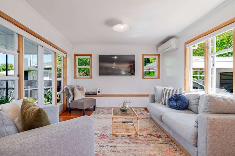 28 Winchester Street Awapuni_1